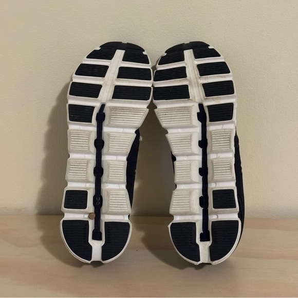 On Cloud 6 Midnight Navy/White Mens 11.5 Running Comfort Cushion Performance EUC